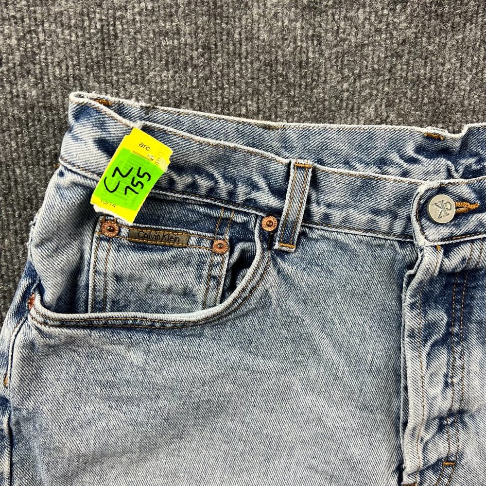 Vintage Calvin Klein Jeans Denim Shorts Adult 13 USA Pockets Blue Womens 32x6 - Picture 6 of 12
